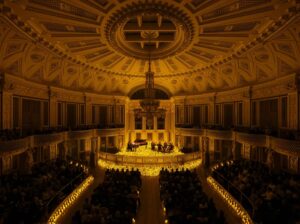 Conciertos Candlelight: Experiencias Musicales Inolvidables en Santiago